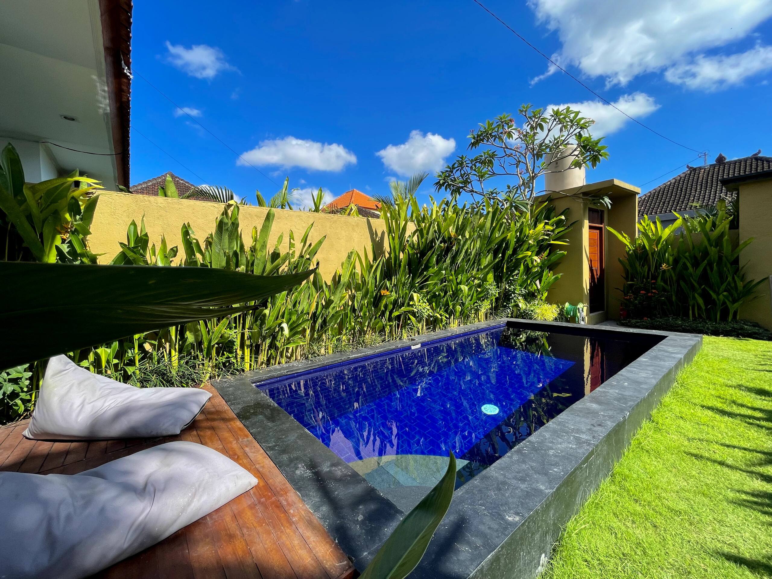 Pool image 1